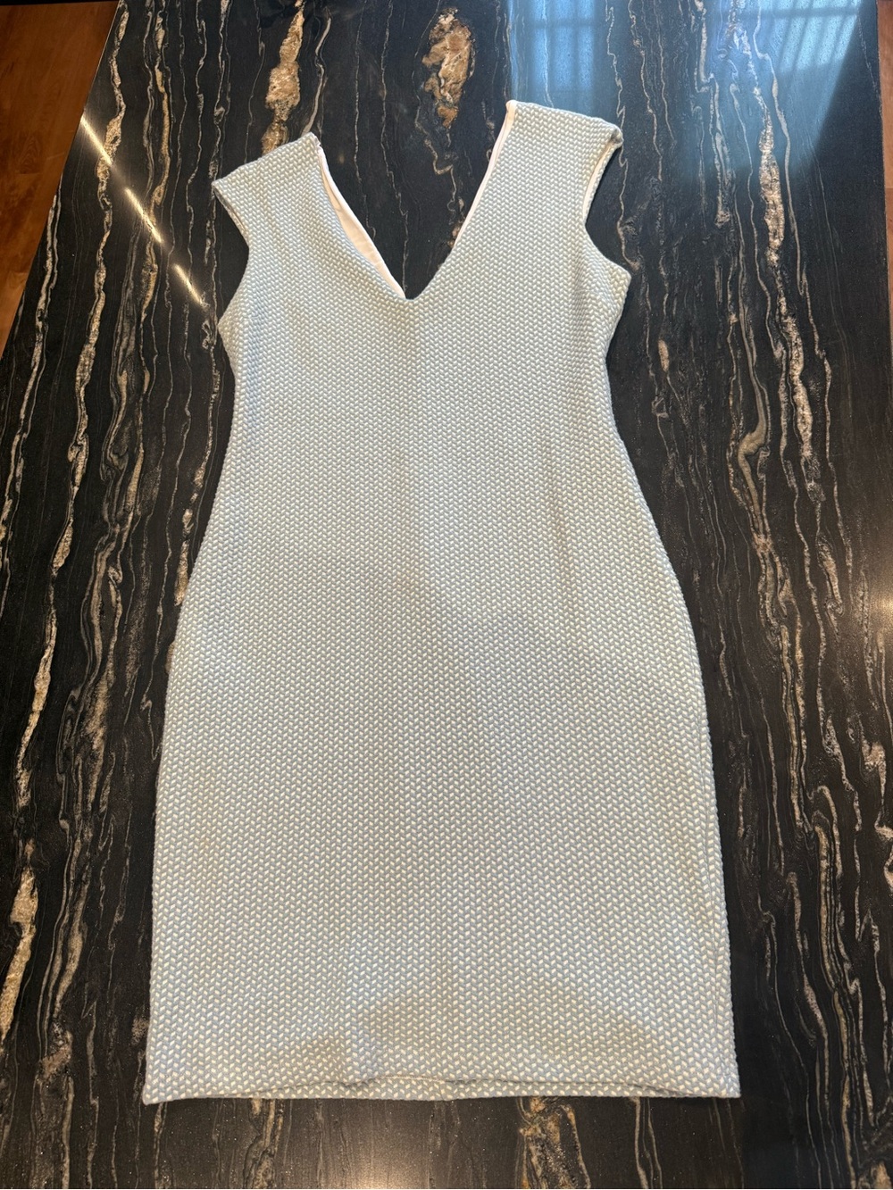 bebe Light Blue neat elastic V-Neck Midi Dress